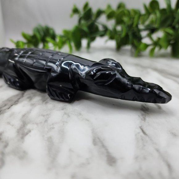 Mexican Obsidian Alligator - Picture 3 of 4